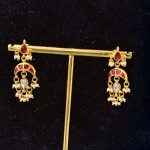 LJ01010-JADAUKUNDAN RED CHANDBALI EARRINGS