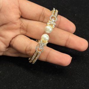 LJ5387-Openable dual plating diamond look Bracelet bangle