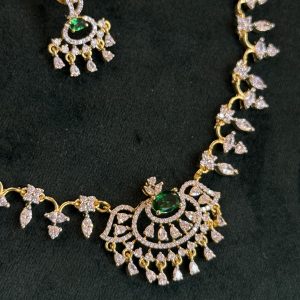 LJ01018-AD neckset green