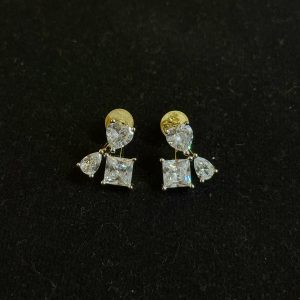 LJ01033- Swarovski Cristal studs