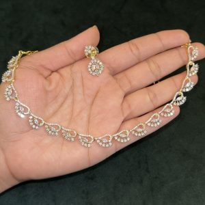 LJ01050-AD Neckset in premium finish