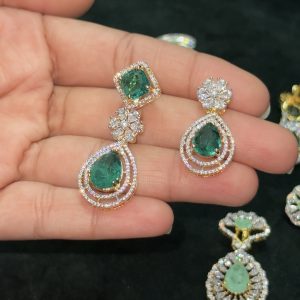 1094- AD Green pendent with earrings