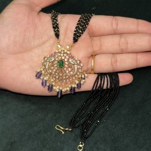 LJ1111-BLACKBEADS CHAIN WITH PENDENT