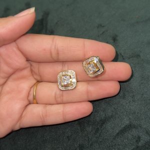 LJ1120-SWAROVSKI CRYSTAL STUDS WITH SCREWBACK