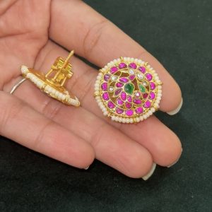 LJ1135-JadauKundan Ear studs with screw back