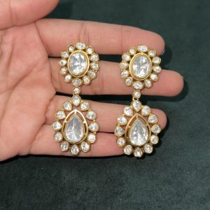 LJ1157-WHITE MOZONITE STATEMENT EARRINGS
