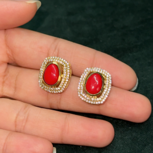 LJ1171  Victorian Coral Studs