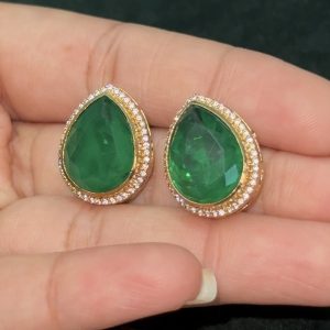 LJ1172-Green Victorian Drop Studs