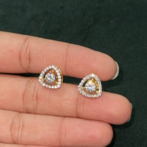 LJ1200-TRIANGLE SWAROVSKI SCREW BACK STUDS