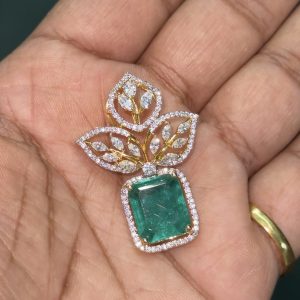 LJ1272-EMERALD GREEN LEAF PENDENT