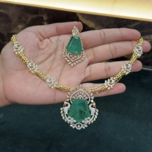 LJ1300-EMERALD GREEN KANTE NECKSET