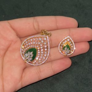 LJ1318-GREEN PENDENT WITH EARRINGS