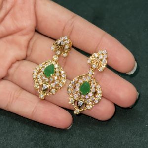 LJ1343-Uncut polki gold look screwback earring