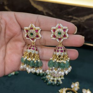LJ1347-JADAUKUNDAN FLOWER JUMKAS WITH SCREWBACK