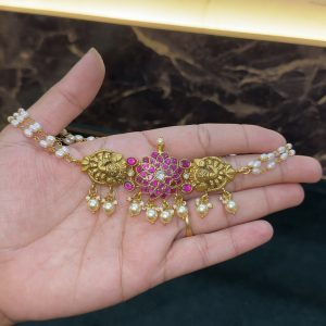 LJ1350-JADAUKUNDAN FLOWER GANESH PEARL CHOKER