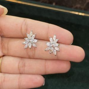 LJ1369-AD WHITE STUDS