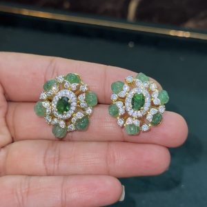 LJ1378-AD PUMKIN GREEN STUDS WITH SCREWBACK
