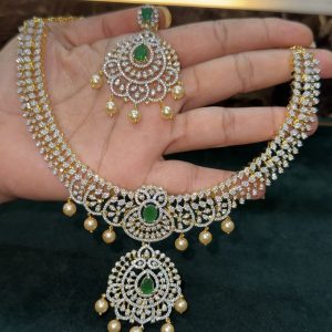 LJ1475-AD GREEN NECKSET WITH SCREWBACK EARRINGS