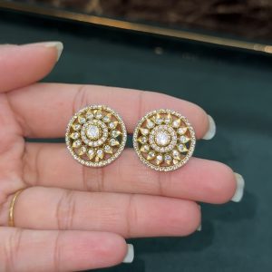 LJ1482-WHITE STONES VICTORIAN STUDS WITH SCREWBACK