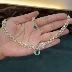 LJ1537-EMERALD GREEN AD NECKSET