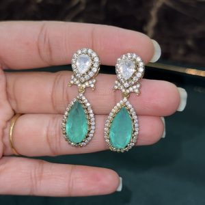 LJ1538-PASTEL GREEN DROP DANGLERS EARRINGS WITH SCREWBACK