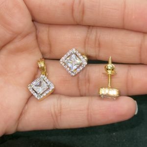 LJ1555-AD PENDANT WITH SCREWBACK STUDS