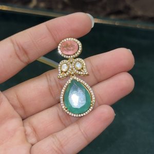 LJ1560-DOUBLET STONE VICTORIAN PENDANT