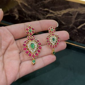 LJ1574-JADAUKUNDAN PENDANT WITH SCREWBACK EARRINGS