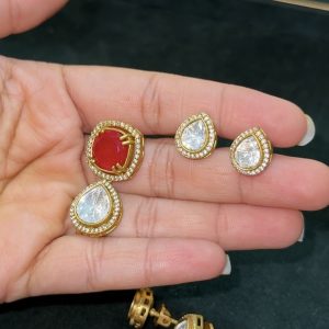 LJ1584-RED MOSSONITE PENDANT WITH SCREWBACK EARSTUDS